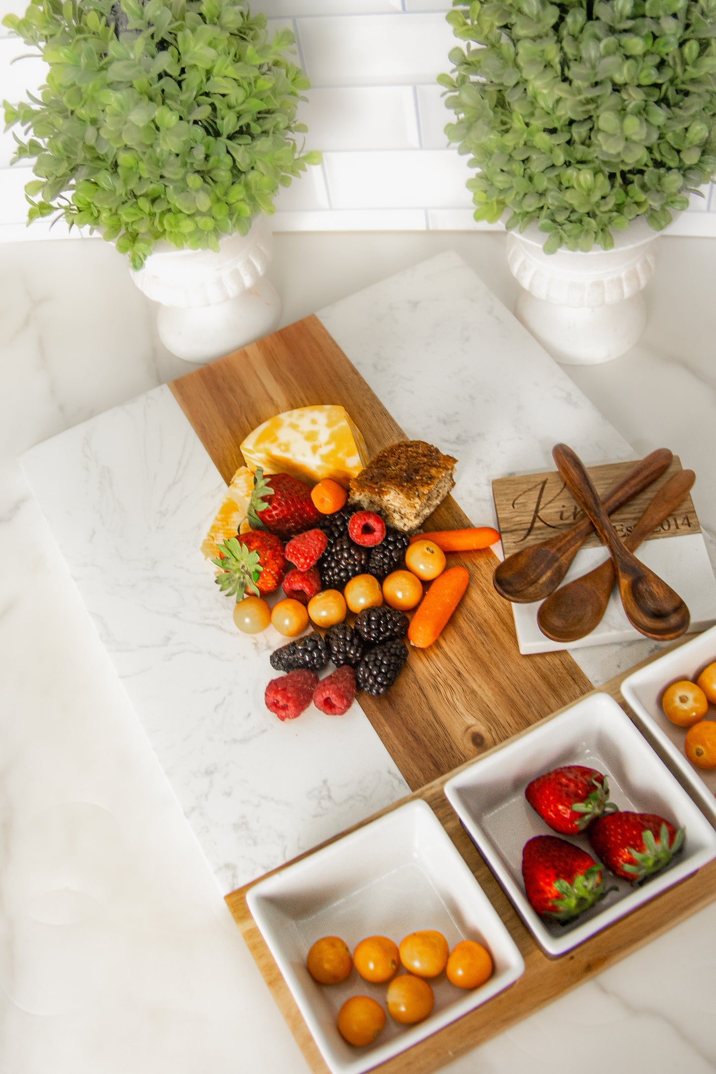 White Marble & Acacia Charcuterie board set