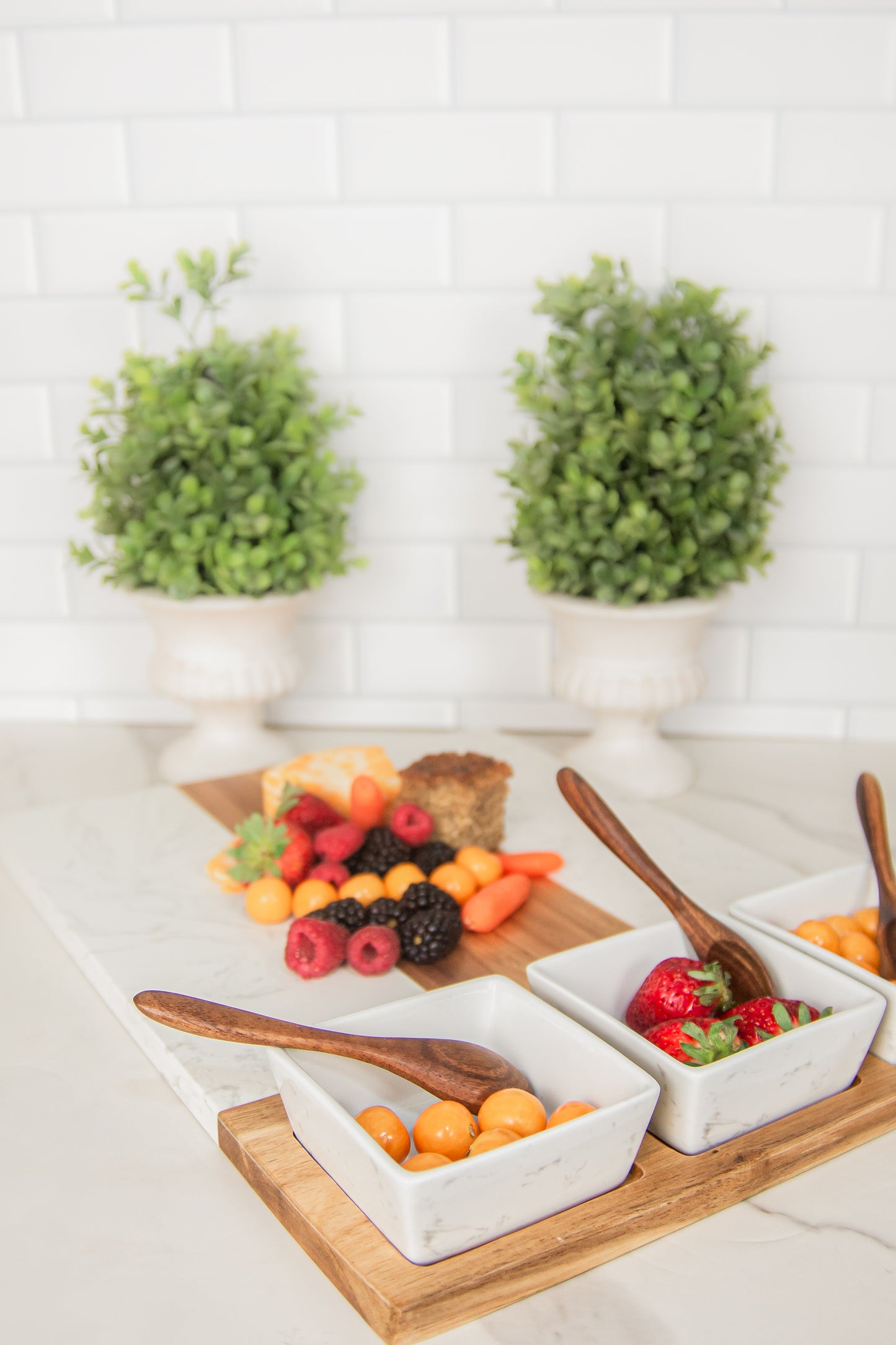 White Marble & Acacia Charcuterie board set